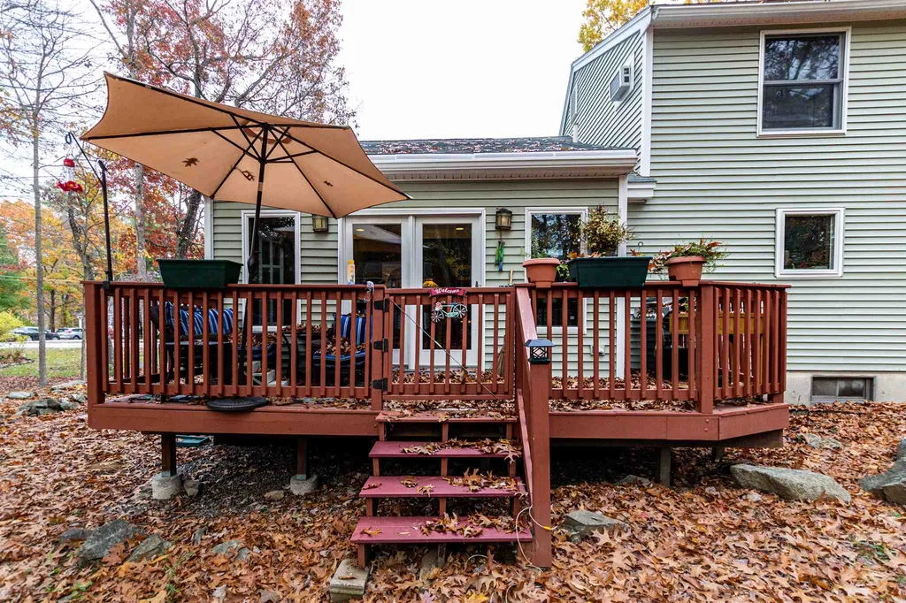 16 Durell Drive Newmarket NH 03857
