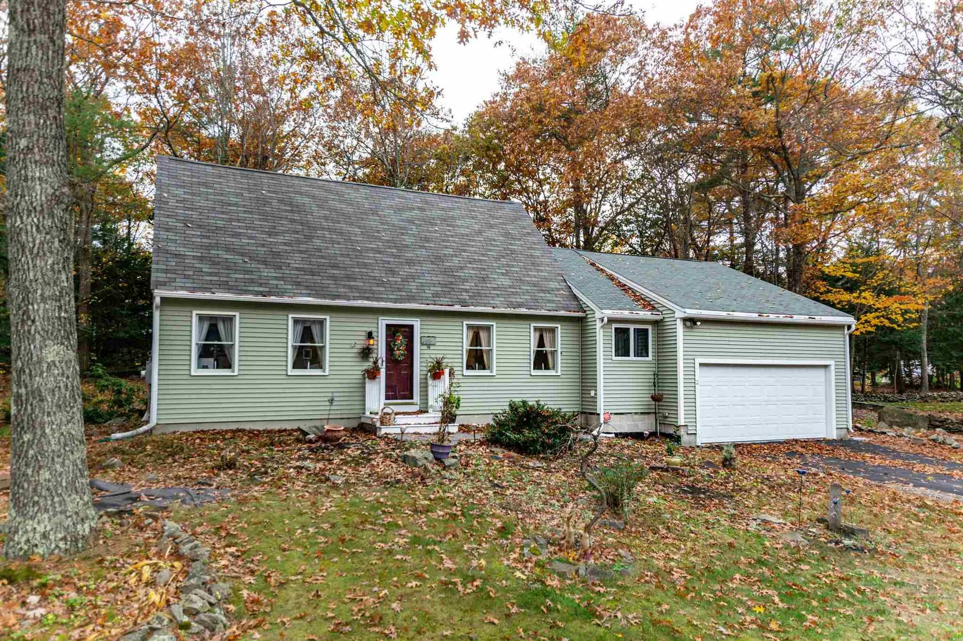 16 Durell Drive Newmarket NH 03857