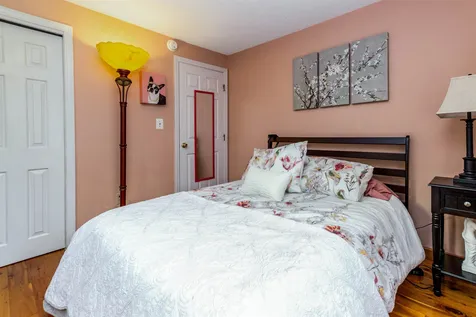 16 Durell Drive Newmarket NH 03857
