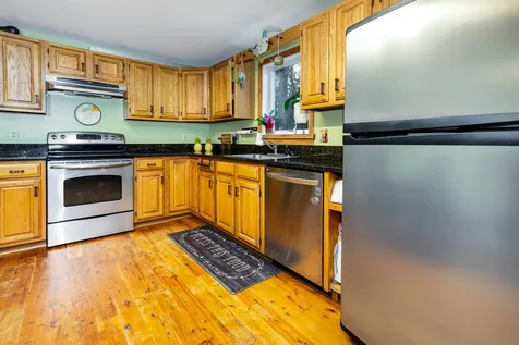 16 Durell Drive Newmarket NH 03857