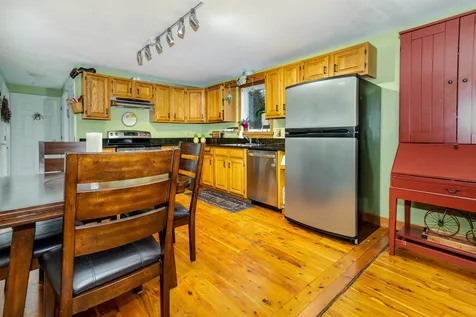 16 Durell Drive Newmarket NH 03857