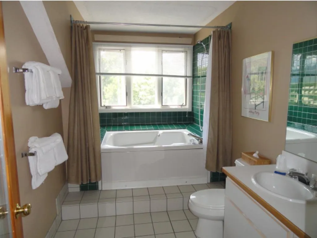 48 Cooper Memorial Drive Lincoln NH 03251