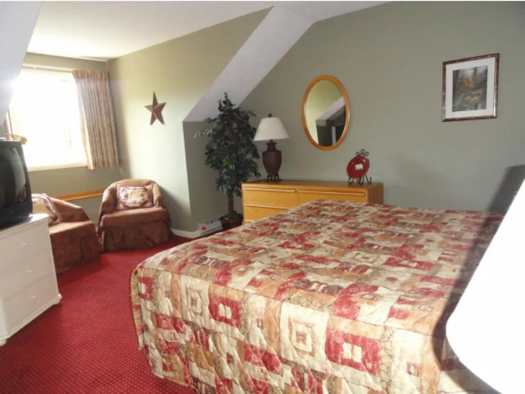 48 Cooper Memorial Drive Lincoln NH 03251