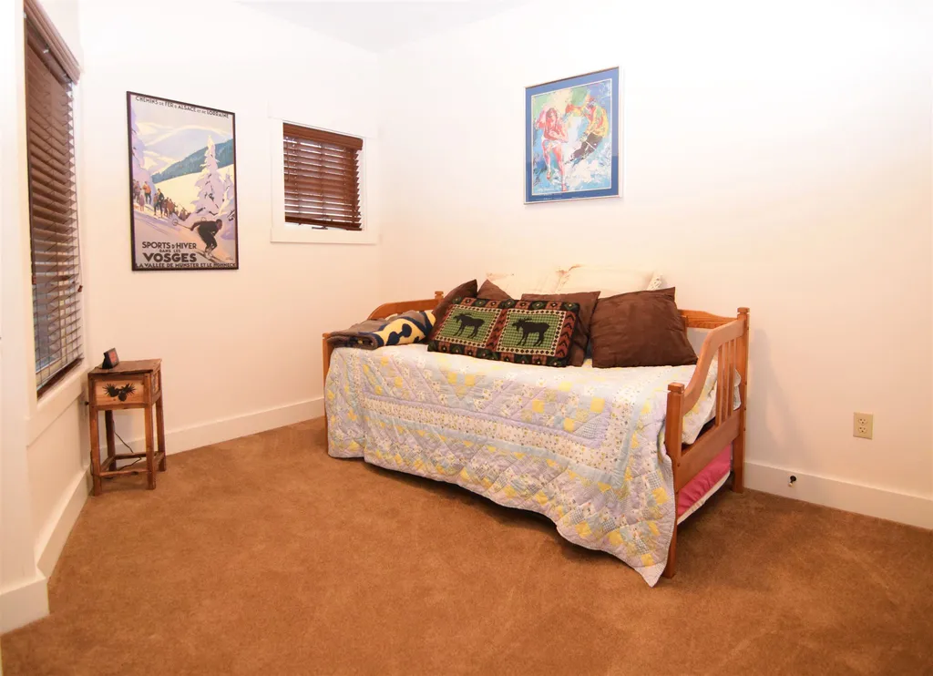 27 Riverside Terrace Drive Lincoln NH 03251