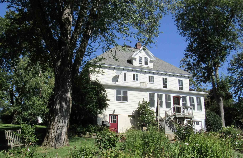 23 Ridge Road Concord NH 03301