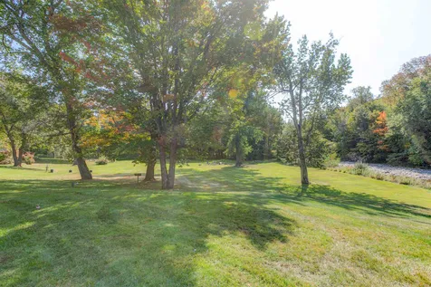 3343 Mountain Road Stowe VT 05672