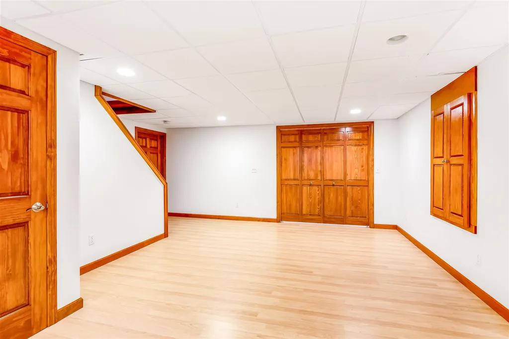 77 Overlake Drive Colchester VT 05446