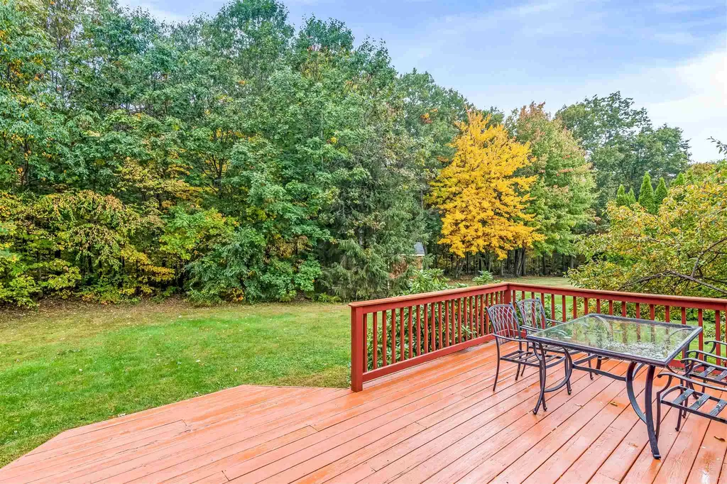 77 Overlake Drive Colchester VT 05446