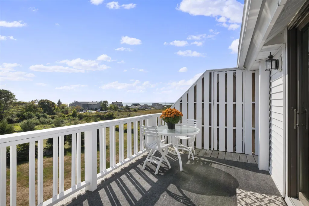 42 Washington Road Rye NH 03870