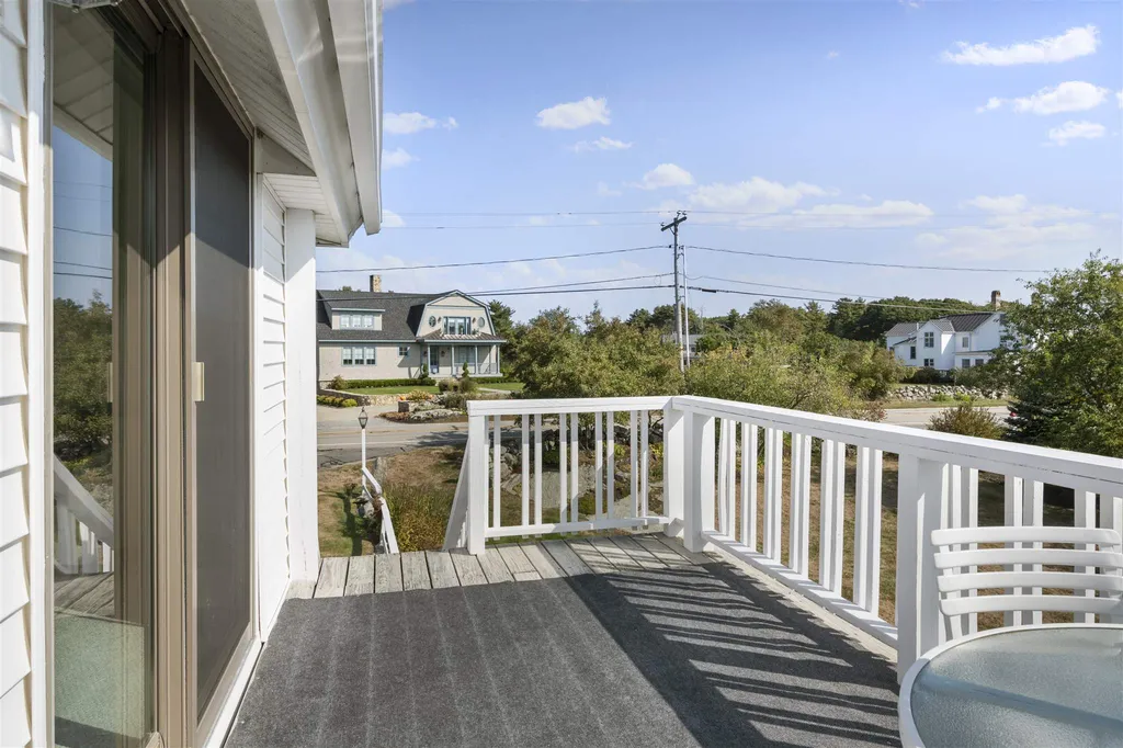 42 Washington Road Rye NH 03870