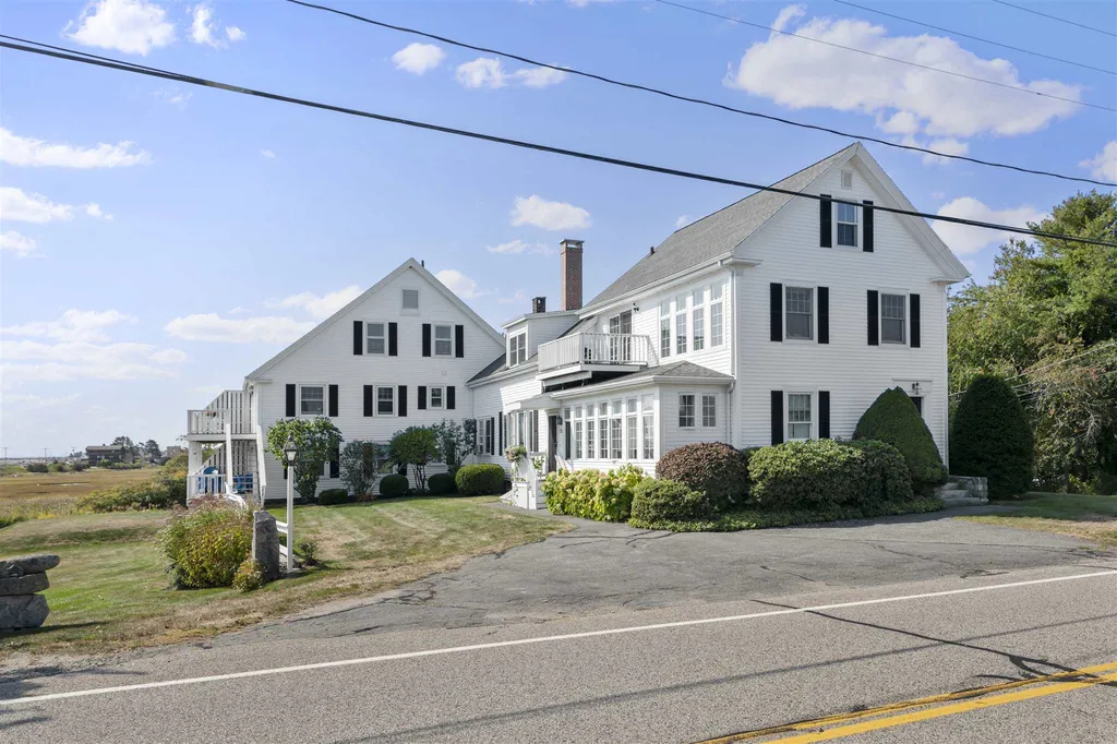 42 Washington Road Rye NH 03870