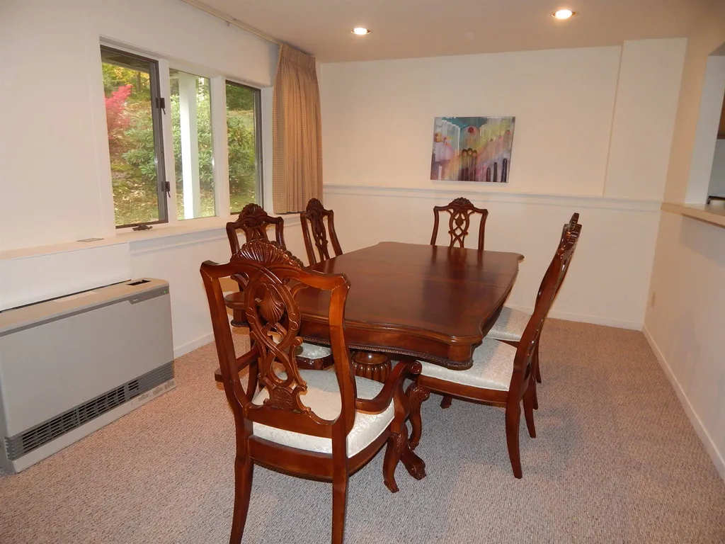 34 Paradise Way Warren VT 05674