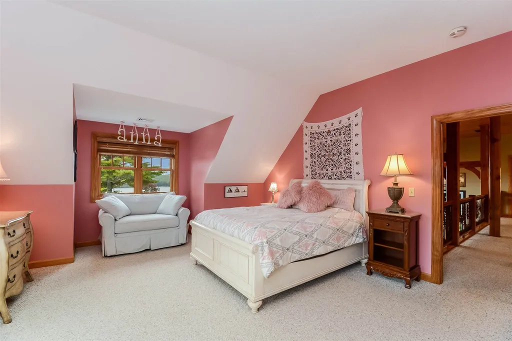 147 Upper Mile Point Drive Meredith NH 03253