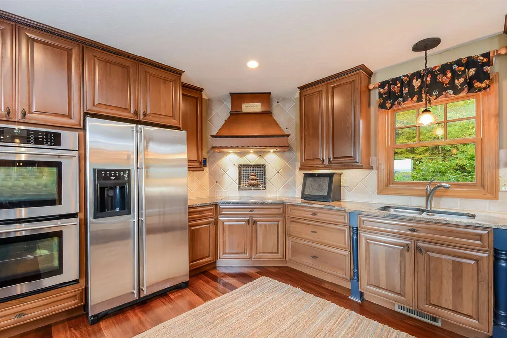 147 Upper Mile Point Drive Meredith NH 03253
