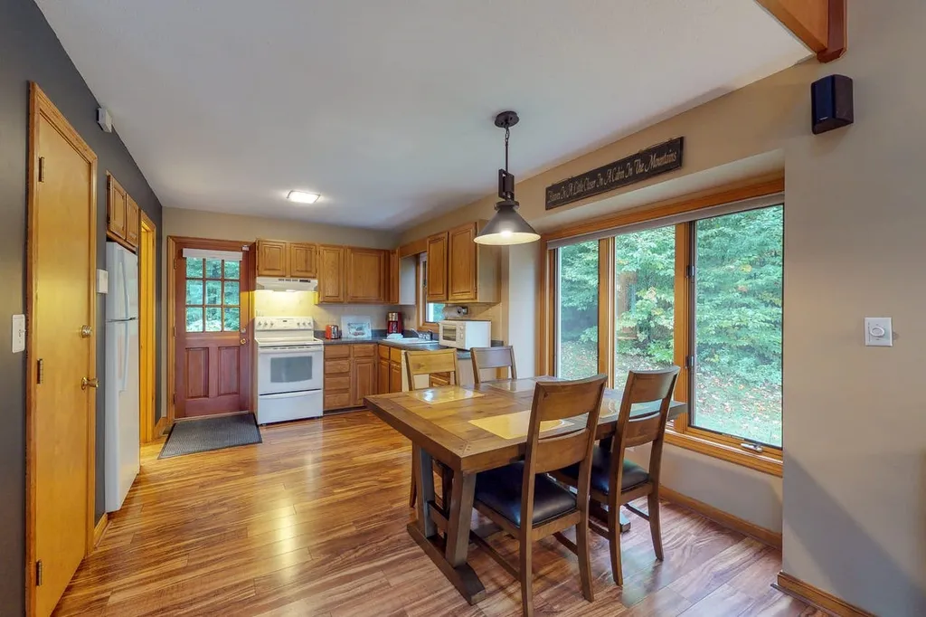 1350 Us Route 2 Randolph NH 03593