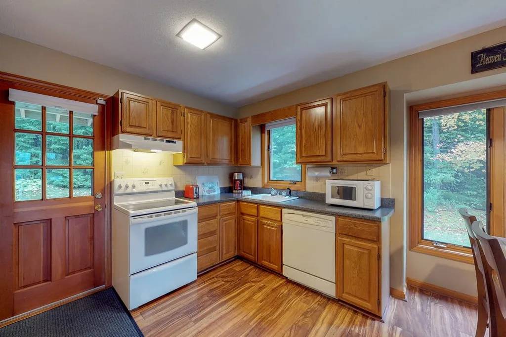 1350 Us Route 2 Randolph NH 03593