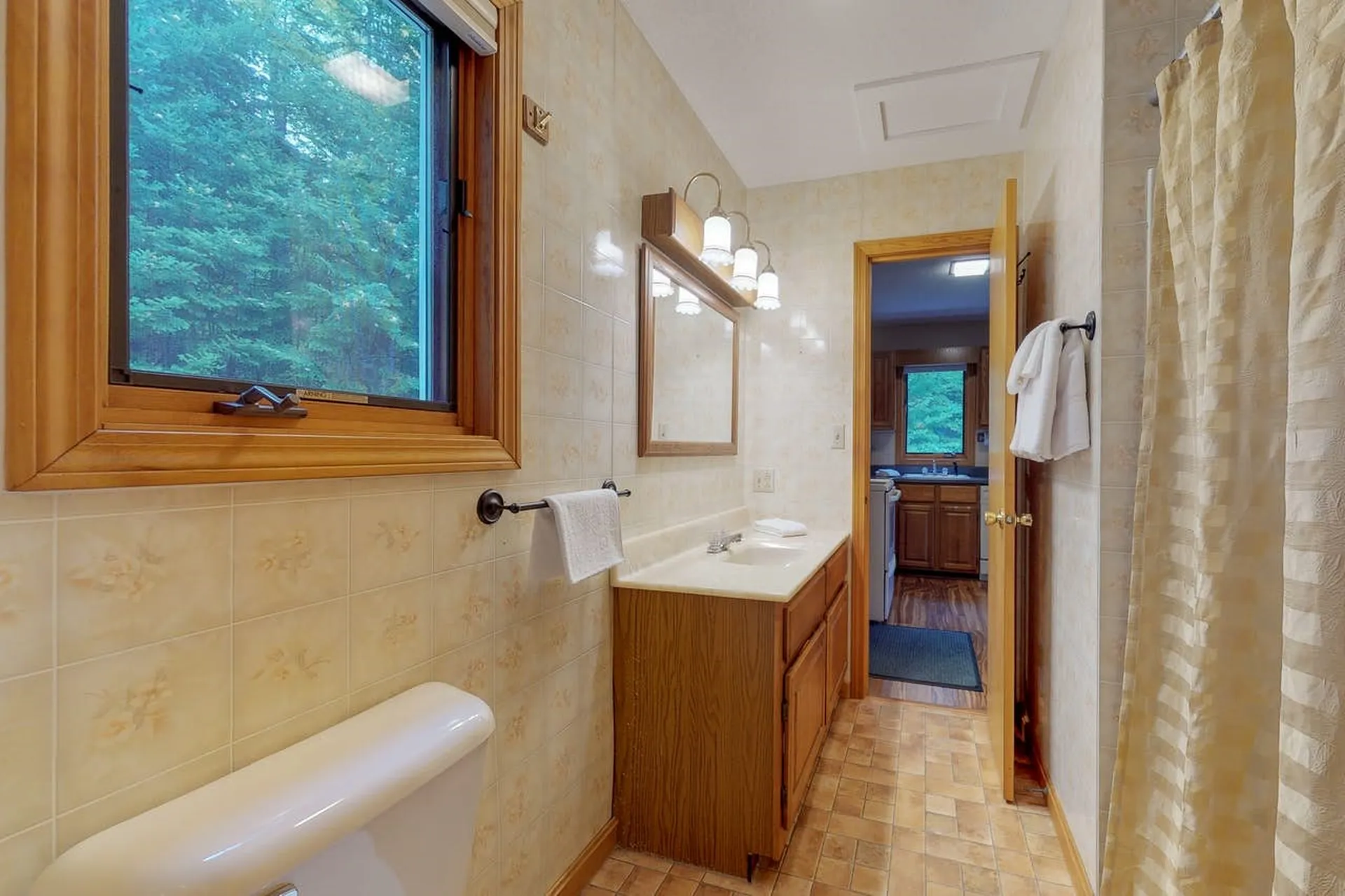 1350 Us Route 2 Randolph NH 03593