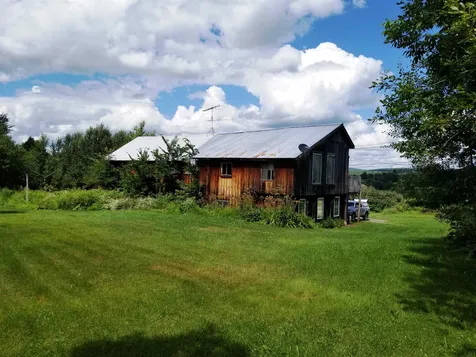 2746 Vt Route 105 Derby VT 05829