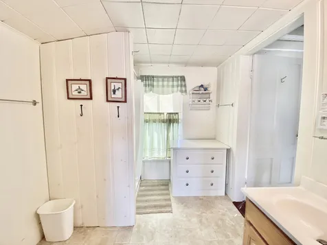 42 Brookdale Road Bridgewater NH 03222