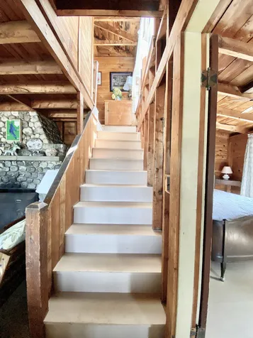 42 Brookdale Road Bridgewater NH 03222
