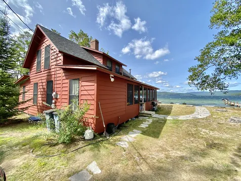 42 Brookdale Road Bridgewater NH 03222