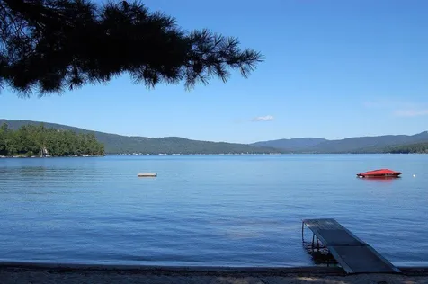 42 Brookdale Road Bridgewater NH 03222
