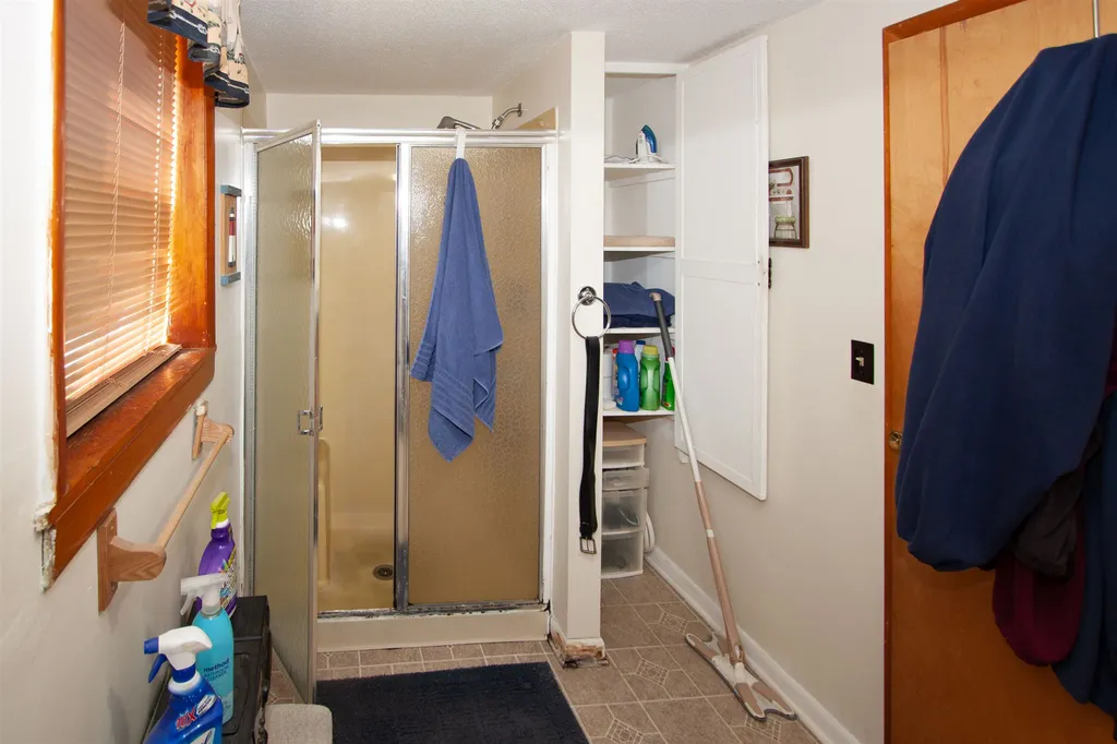 27 Wells Street Burlington VT 05401
