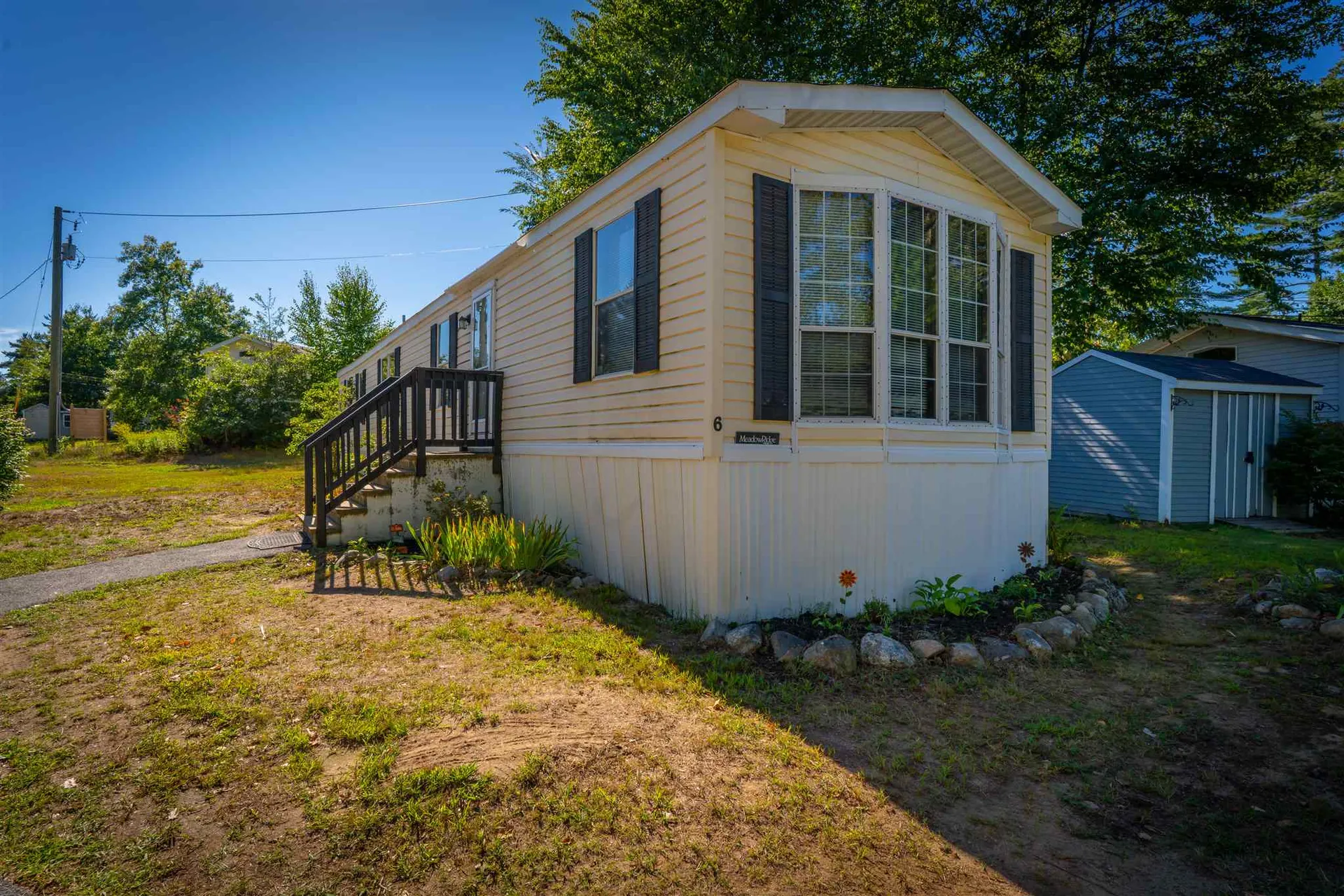 6 Juniper Lane Lee NH 03861-4411