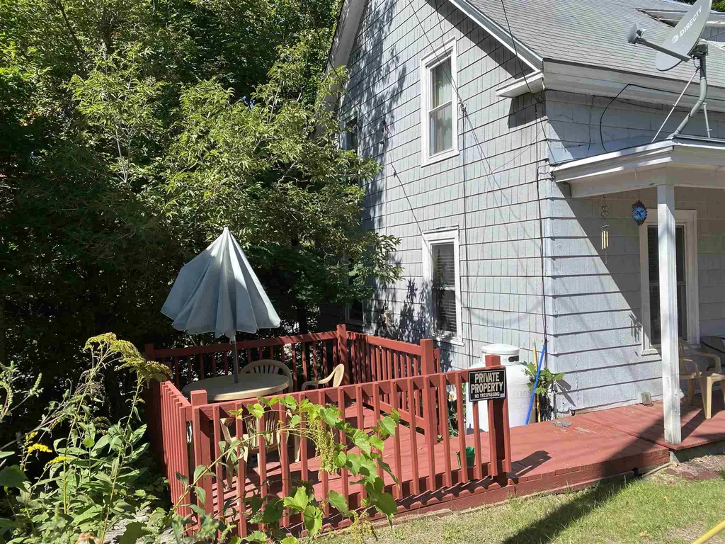 54 Prospect Street Claremont NH 03743