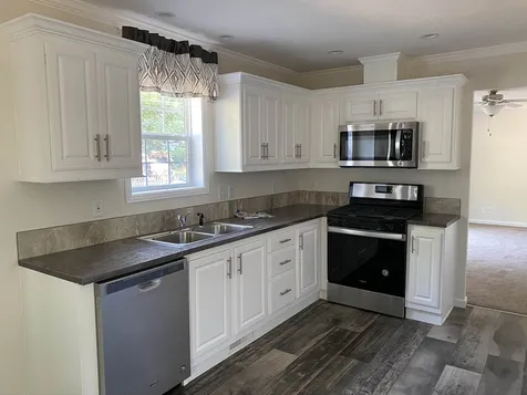 7 Dow Street Exeter NH 03833