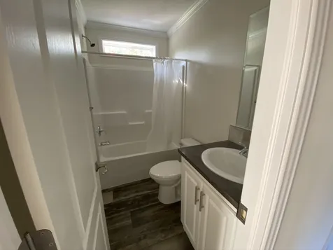 7 Dow Street Exeter NH 03833