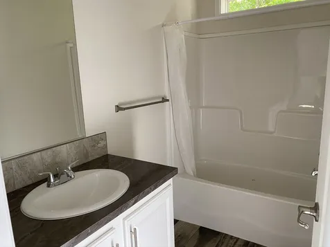 7 Dow Street Exeter NH 03833