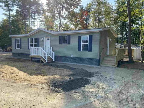 7 Dow Street Exeter NH 03833