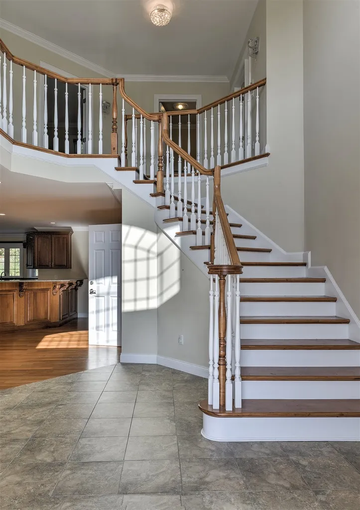 5 Oak Ridge Drive Marlborough NH 03455