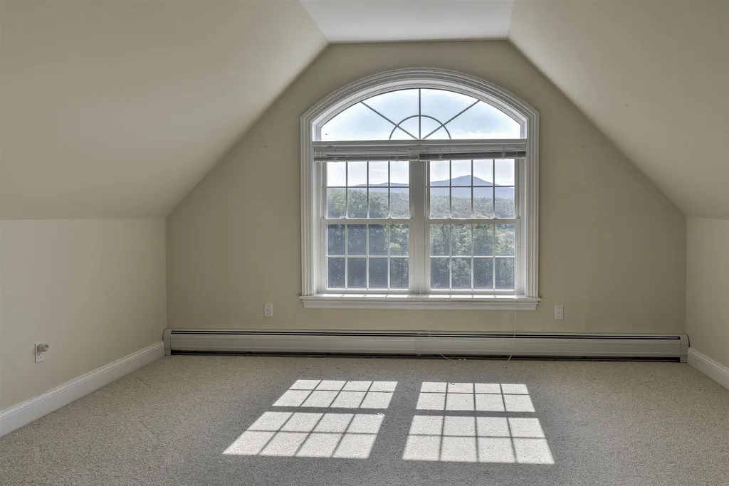 5 Oak Ridge Drive Marlborough NH 03455