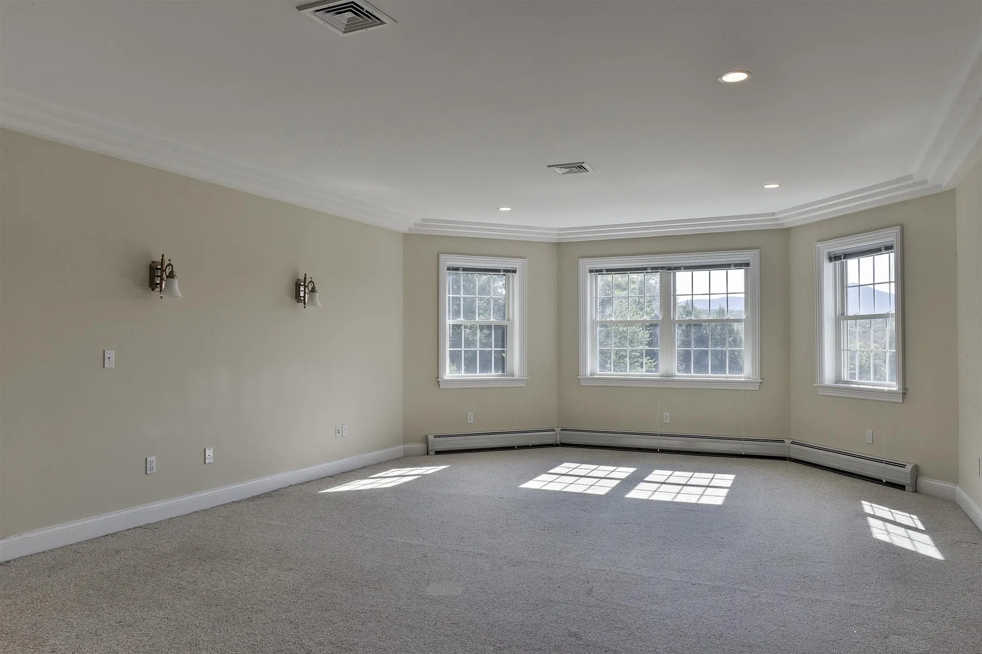5 Oak Ridge Drive Marlborough NH 03455
