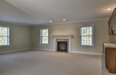 5 Oak Ridge Drive Marlborough NH 03455