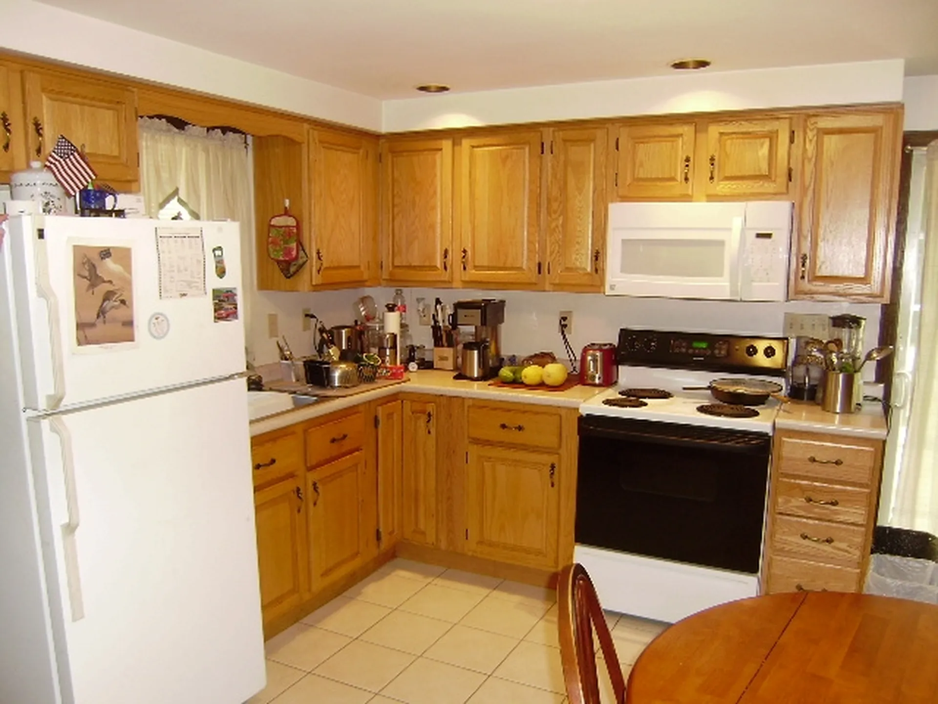 1428 A&b Mammoth Road Pelham NH 03076