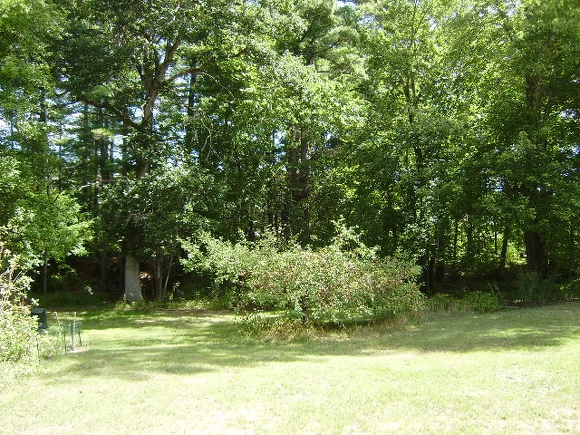1428 A&b Mammoth Road Pelham NH 03076