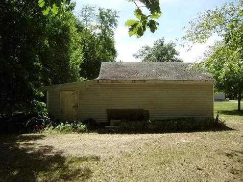 1428 A&b Mammoth Road Pelham NH 03076