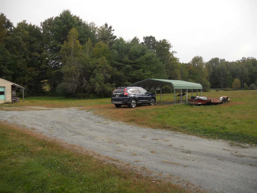 971 Nh Route 120 Cornish NH 03745