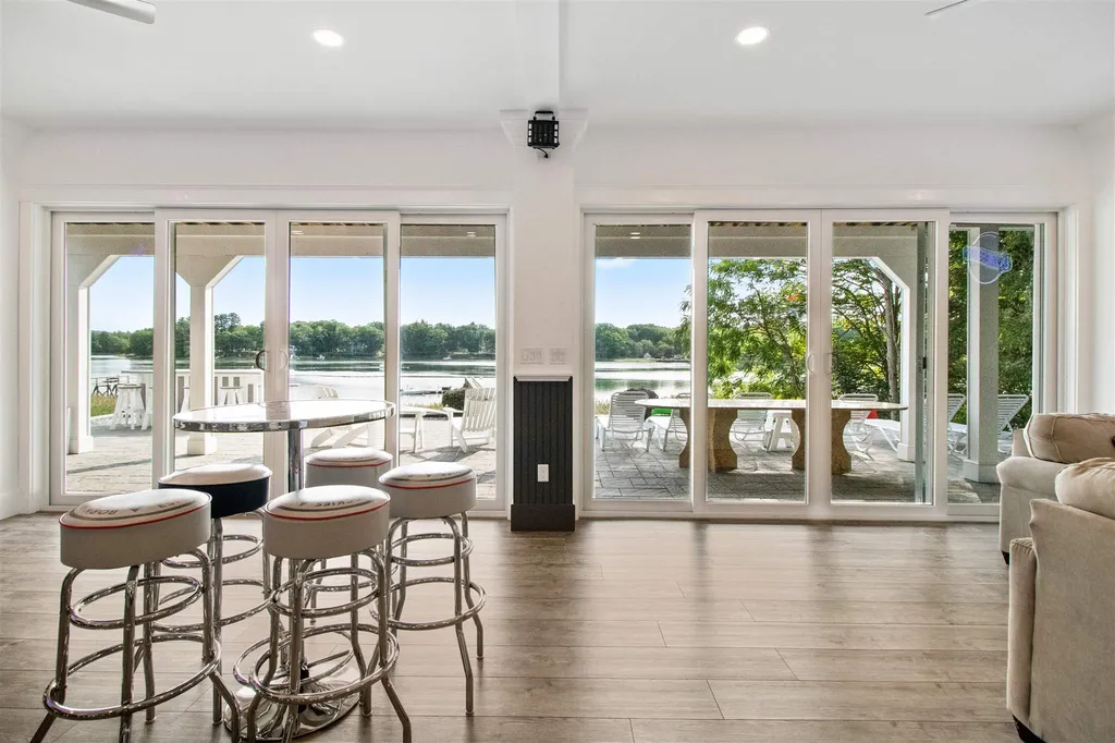 39 Shore Lane Dover NH 03820