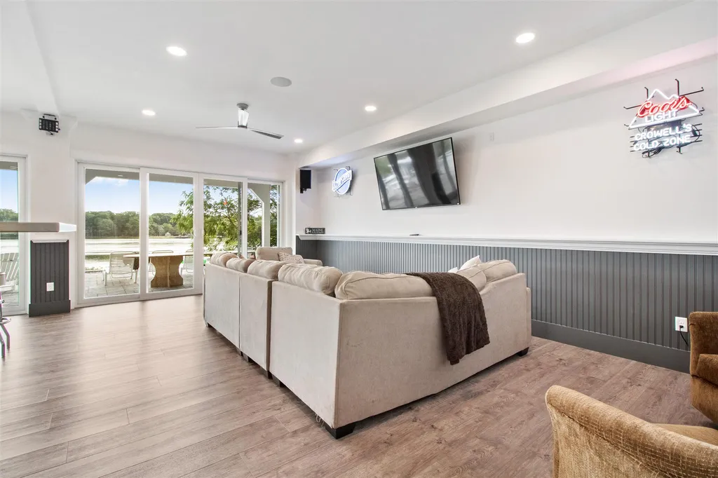 39 Shore Lane Dover NH 03820