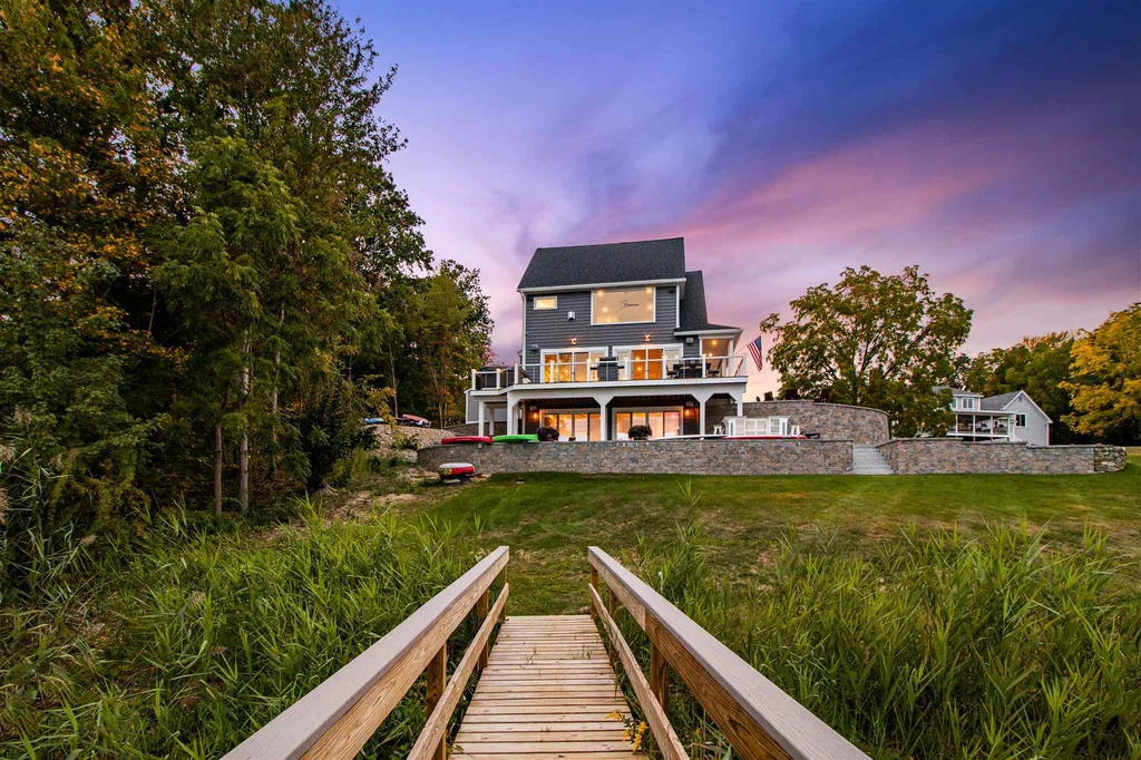 39 Shore Lane Dover NH 03820