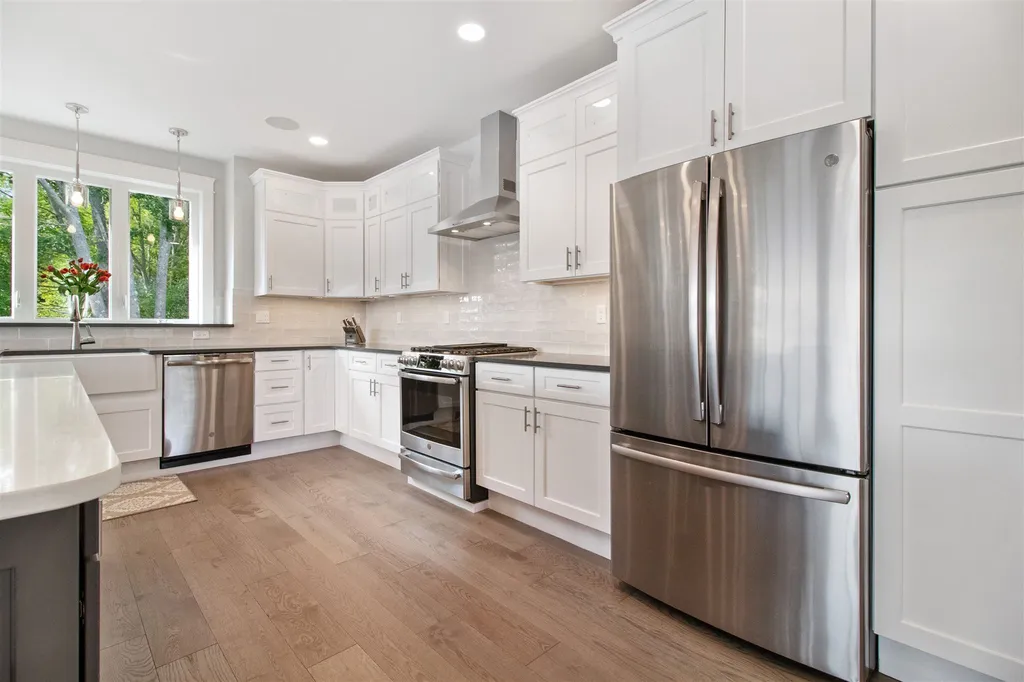 39 Shore Lane Dover NH 03820