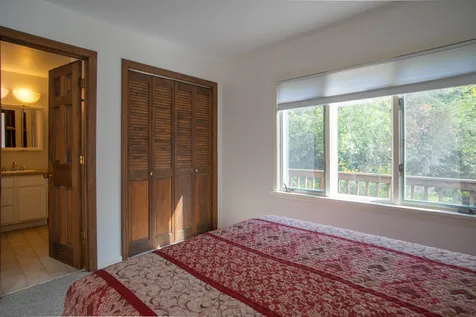 17 Valley View Road Dover VT 05356