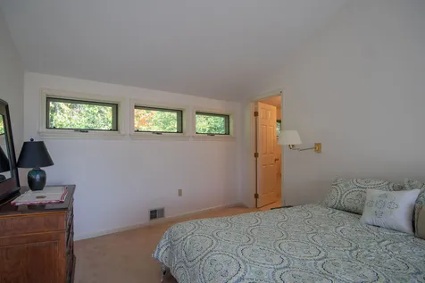17 Valley View Road Dover VT 05356