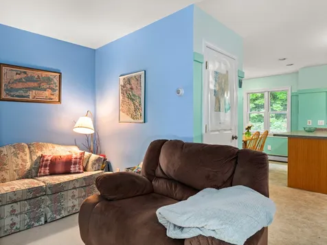 884 Richmond Road Hinesburg VT 05461