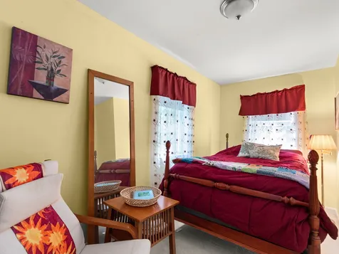 884 Richmond Road Hinesburg VT 05461