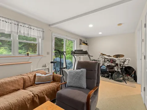 884 Richmond Road Hinesburg VT 05461